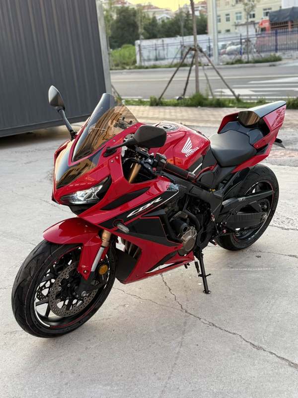 二手本田CBR650R