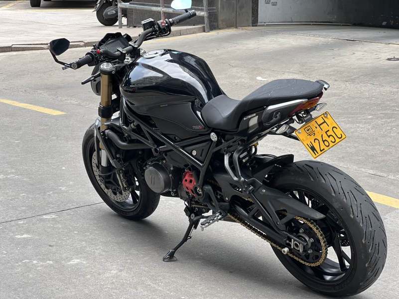 二手贝纳利752S