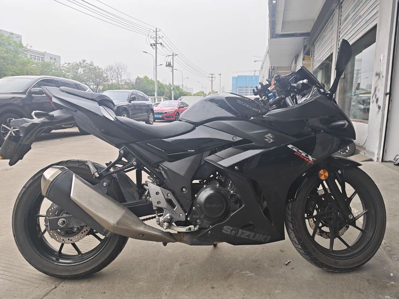 二手豪爵铃木GSX250R