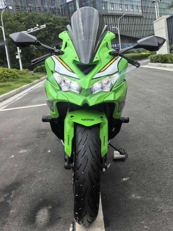 二手川崎ZX-4R