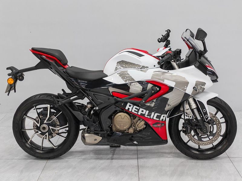 二手QJMOTOR赛250