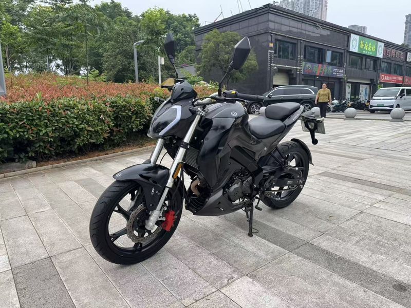 二手贝纳利小迅龙 BN150S
