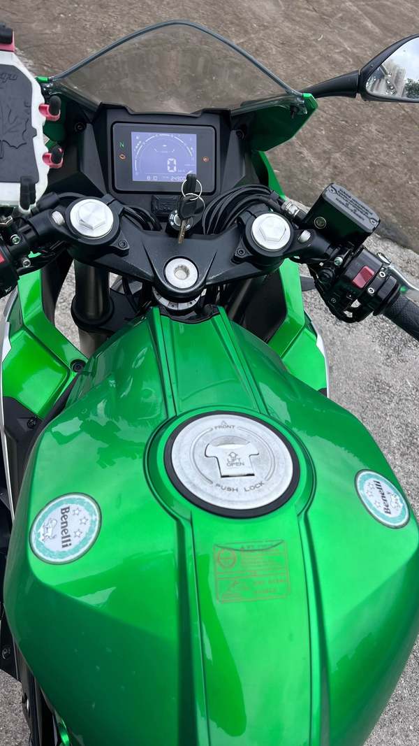 二手贝纳利龙卷风 Tornado 252R