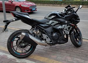 二手豪爵铃木GSX250R