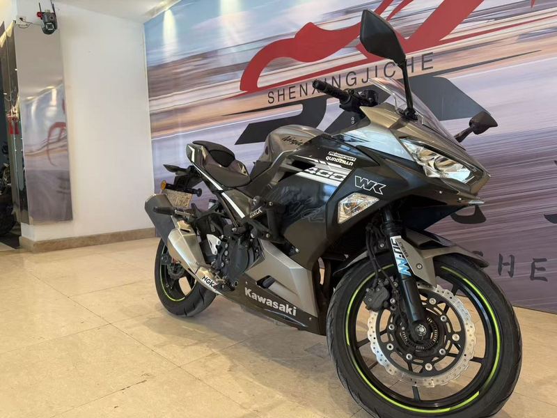 二手川崎Ninja 400
