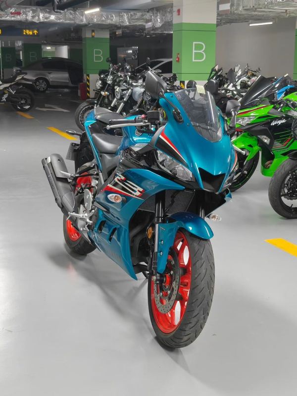 二手雅马哈YZF-R3