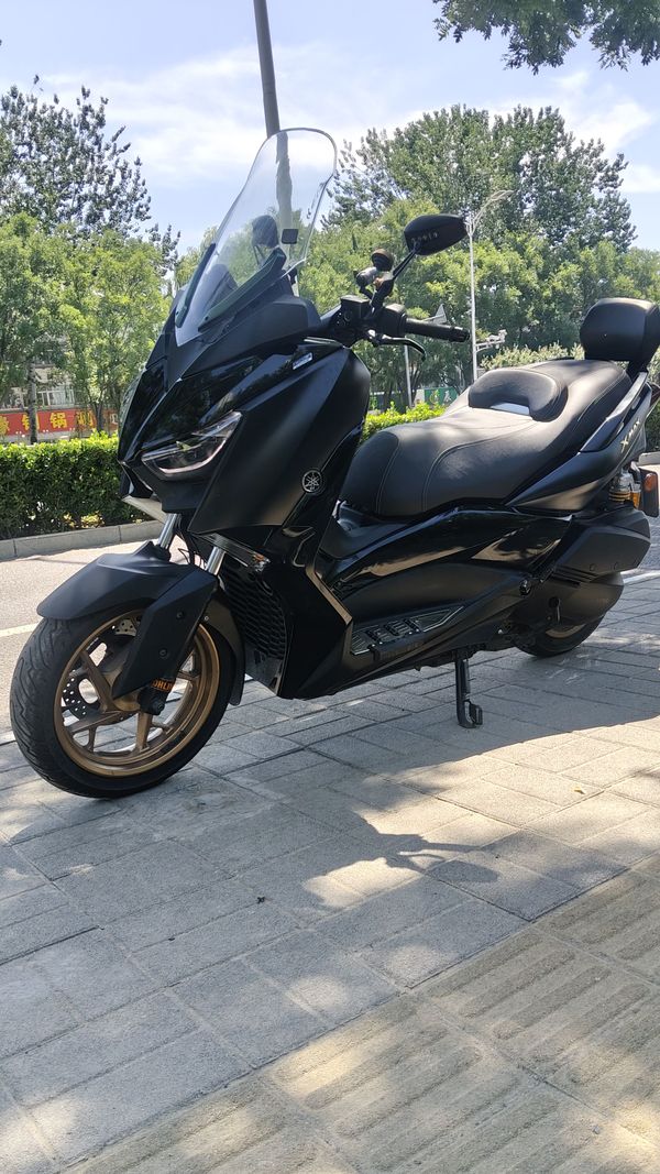 二手雅马哈XMAX