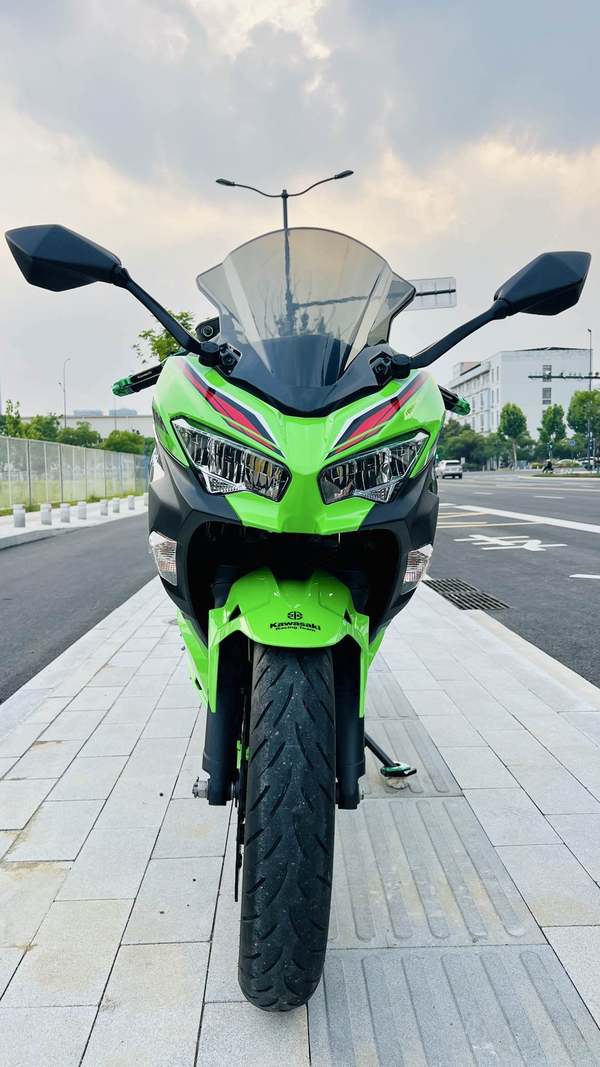 二手川崎Ninja 400