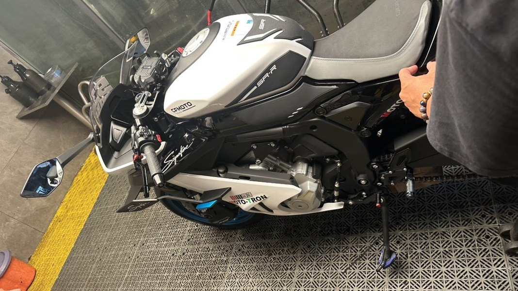 二手春风675SR-R