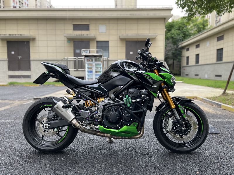 二手川崎Z900