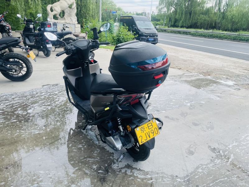 二手QJMOTOR鸿150RS