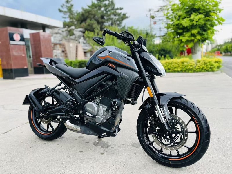二手春风250NK