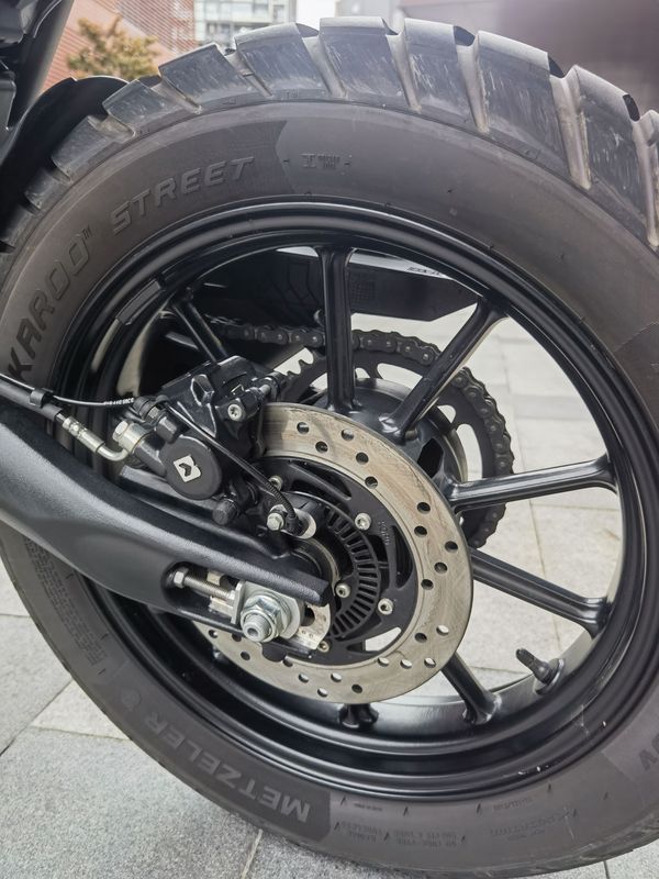二手凯旋Scrambler 400 X