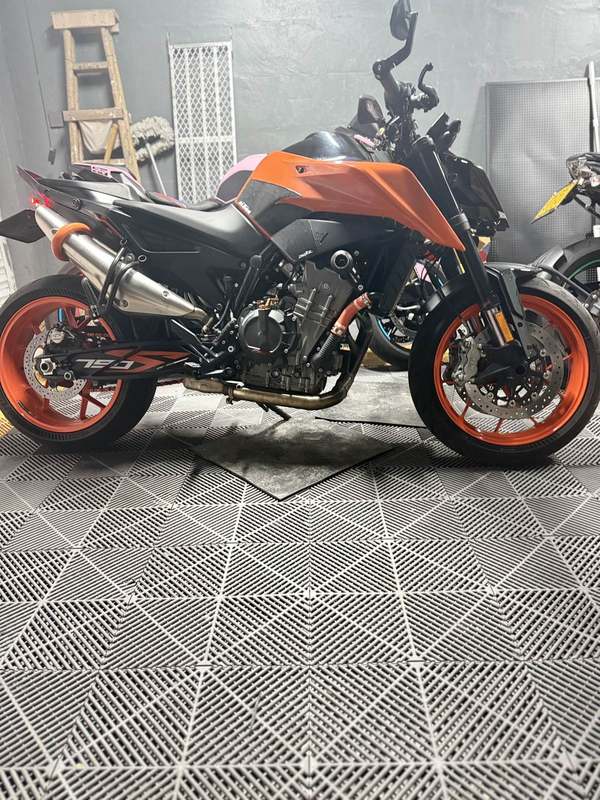 二手KTMR2R790 Duke