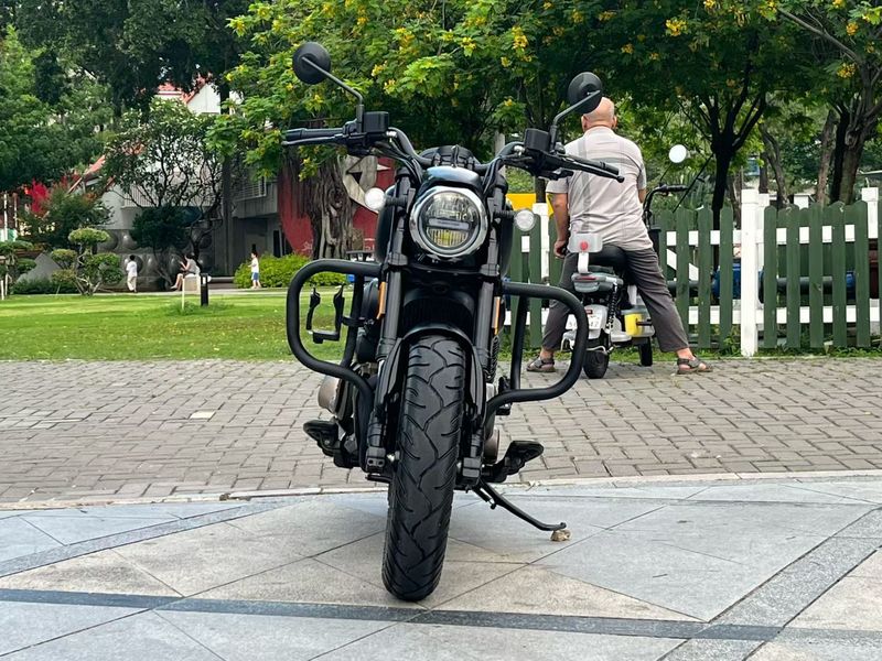 二手QJMOTOR闪300