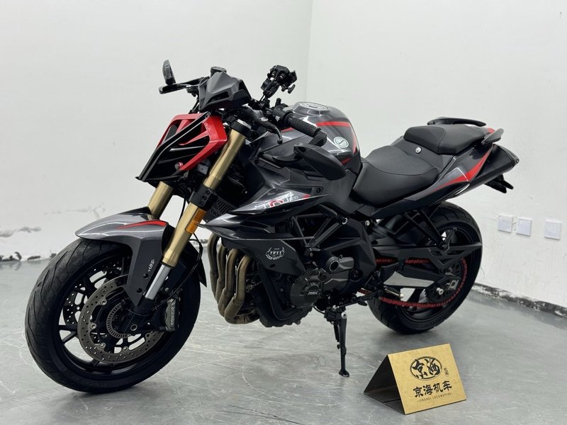 二手贝纳利TNT600i