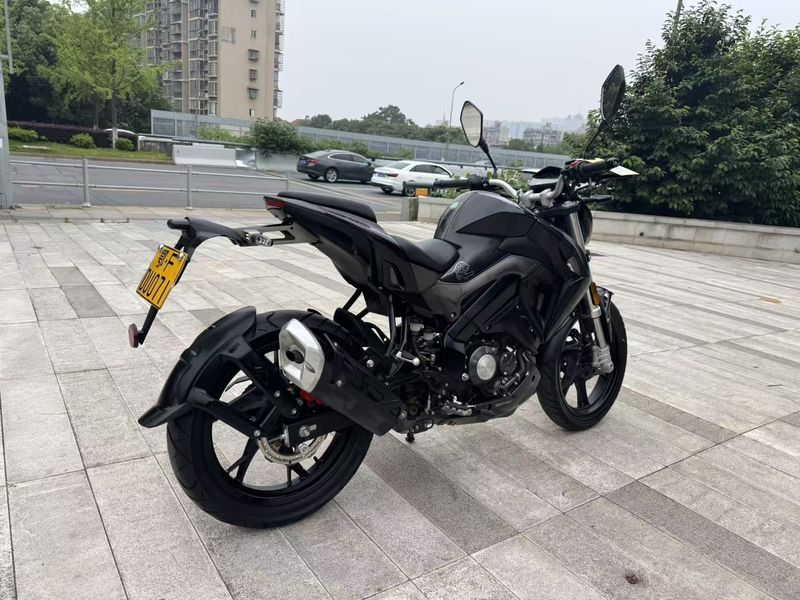 二手贝纳利小迅龙 BN150S