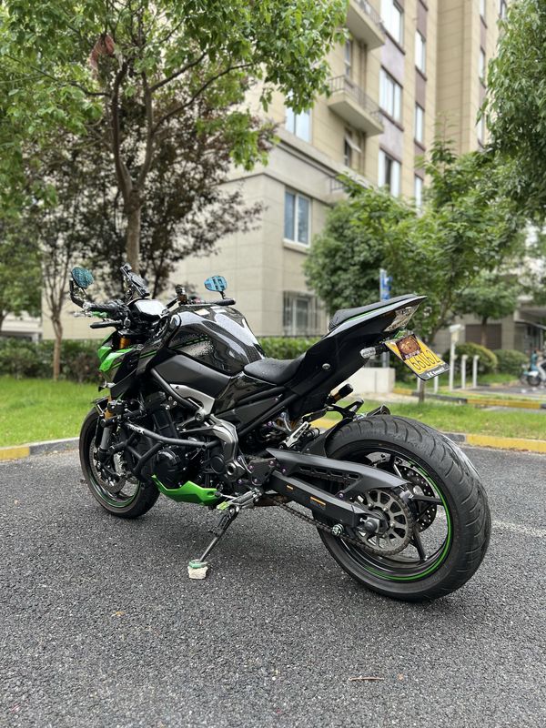 二手川崎Z900