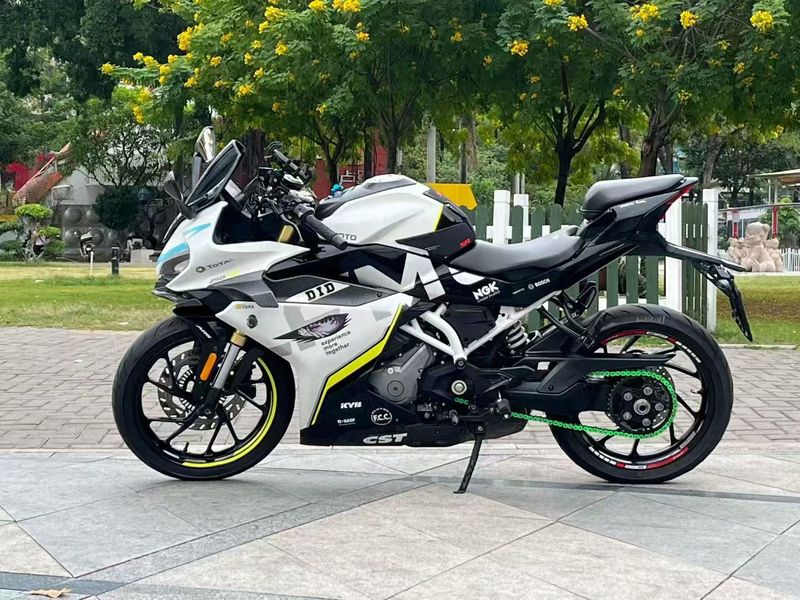 二手春风250SR