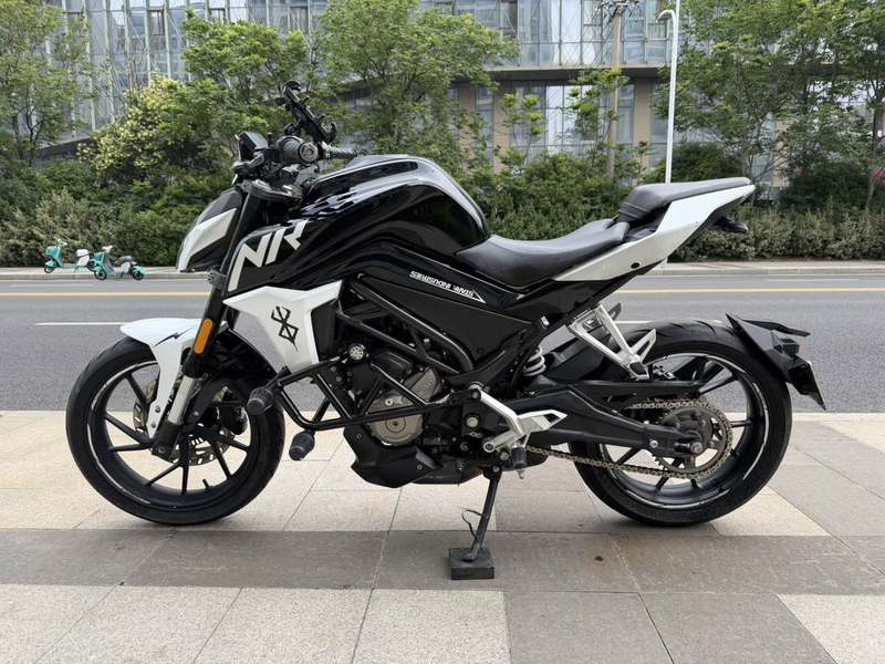 二手春风250NK