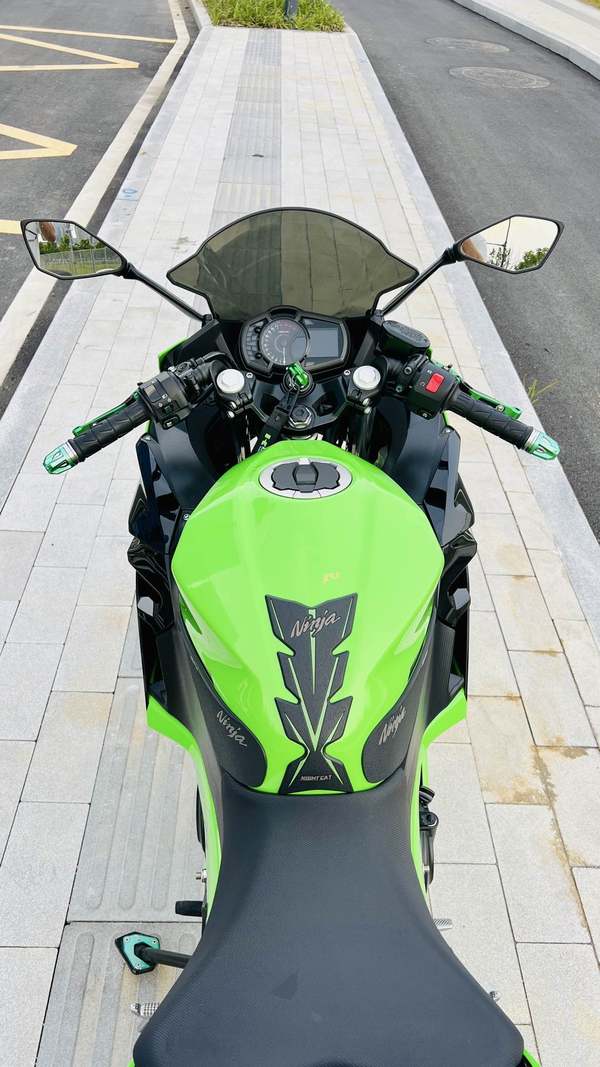 二手川崎Ninja 400