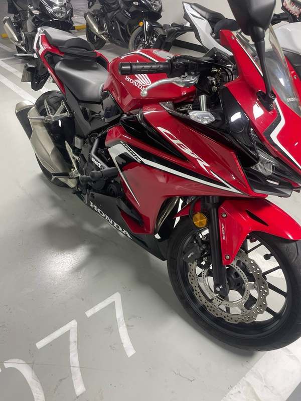 二手本田CBR400R