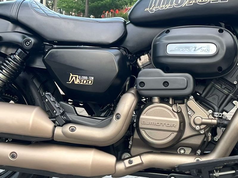 二手QJMOTOR闪300