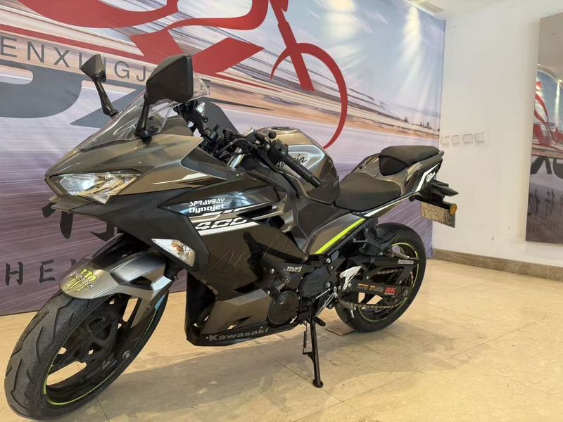 二手川崎Ninja 400