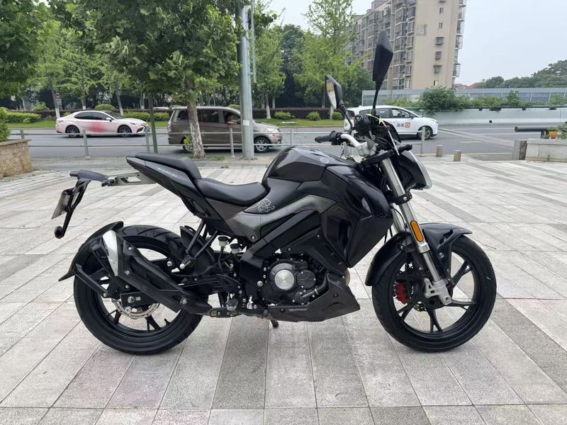 二手贝纳利小迅龙 BN150S