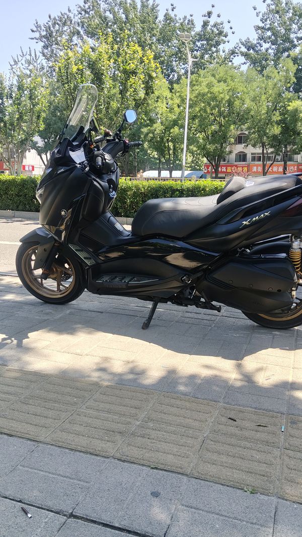 二手雅马哈XMAX