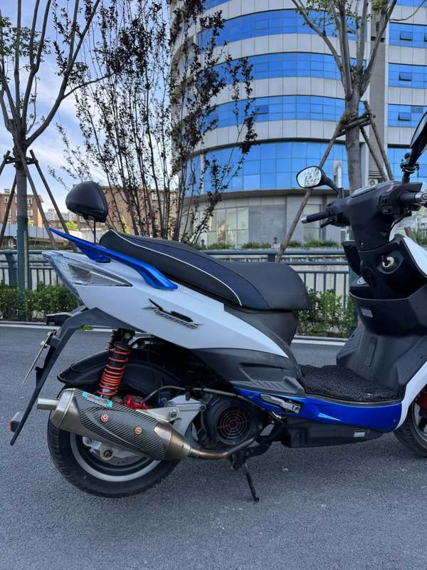 二手光阳弯道情人150 KCC