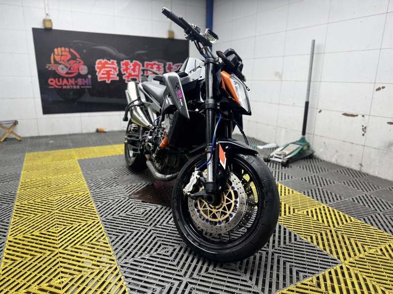 二手KTMR2R790 Duke