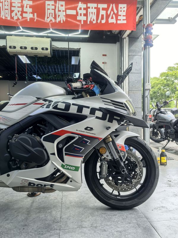 二手QJMOTOR赛800
