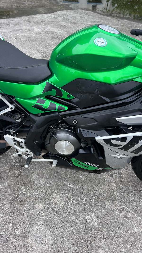 二手贝纳利龙卷风 Tornado 252R