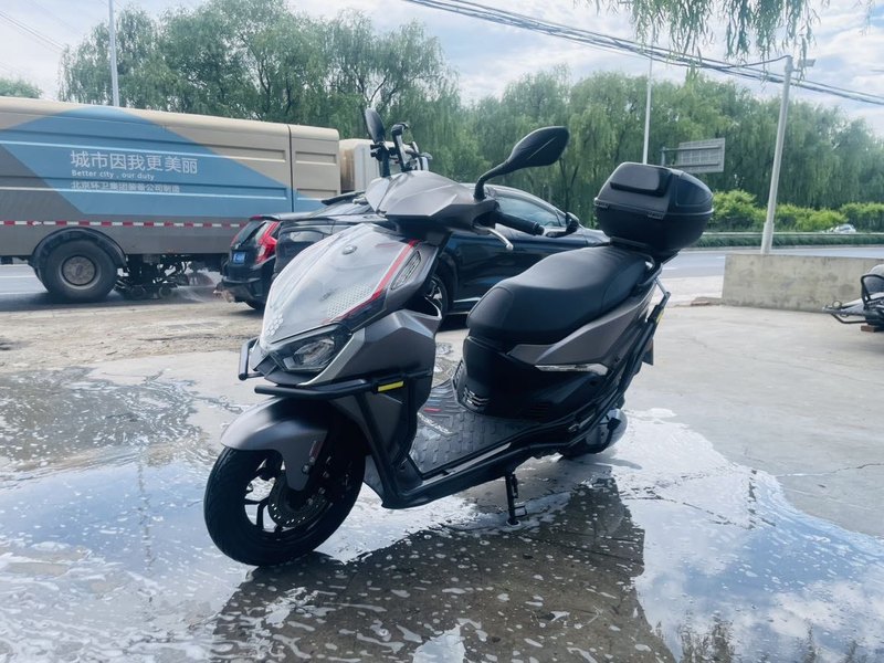 二手QJMOTOR鸿150RS