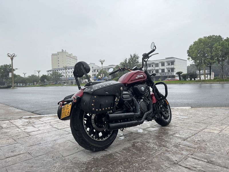 二手庄威V400