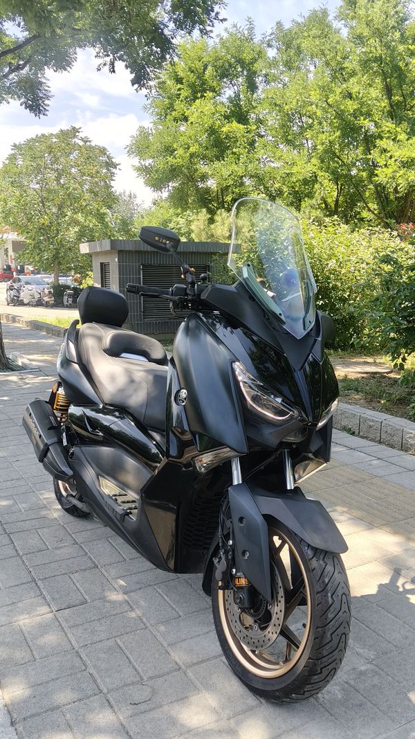 二手雅马哈XMAX