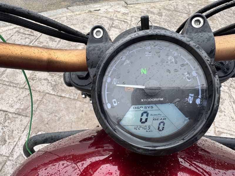 二手庄威V400