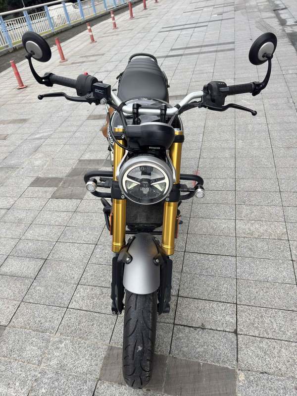 二手凯旋Speed 400