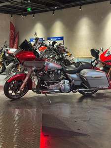 二手哈雷戴维森公路滑翔 Road Glide