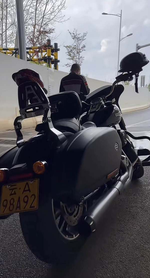 二手哈雷戴维森凌动滑翔 Sport Glide