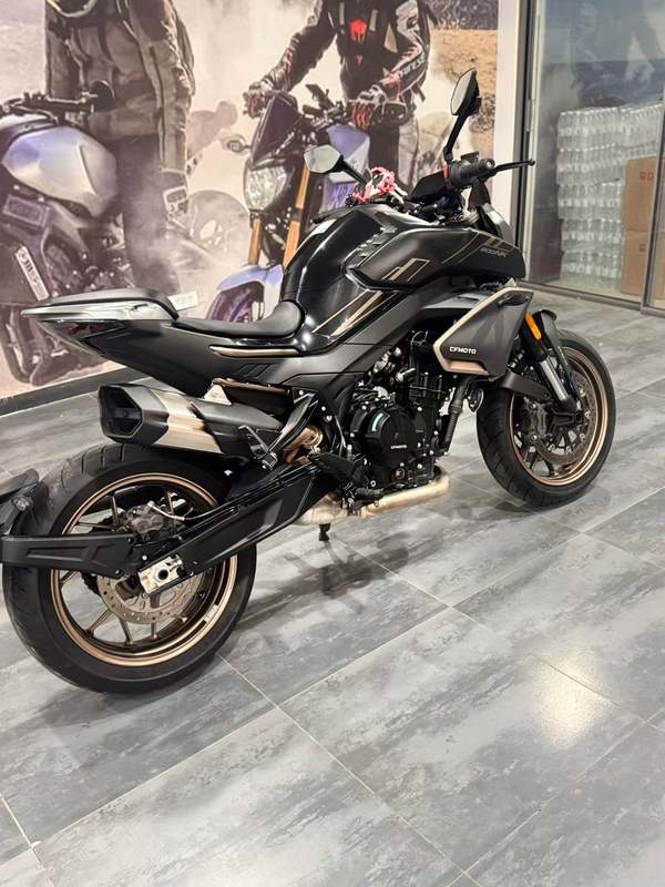 二手春风800NK