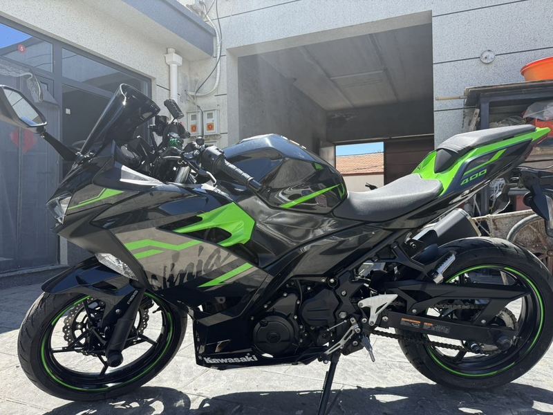 二手川崎Ninja 400