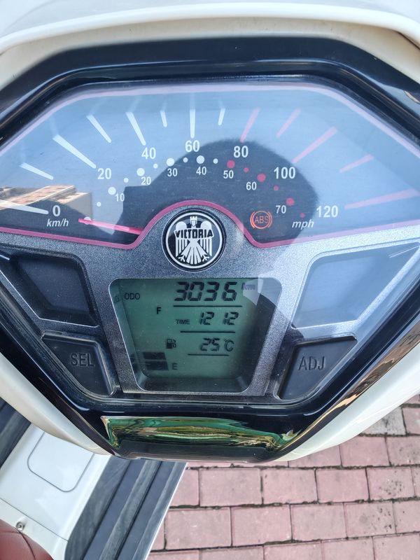 二手维多利亚Sixties 150i