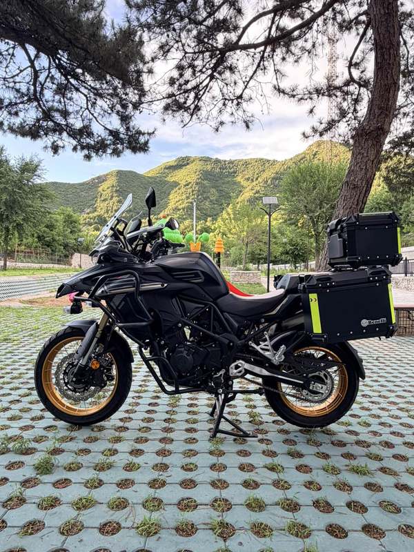 二手贝纳利TRK552