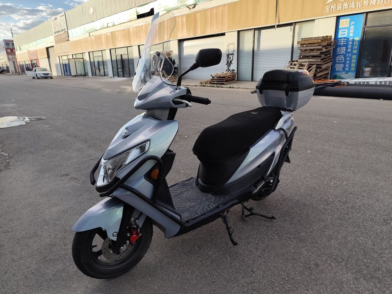 二手济南铃木优驿 UE125T