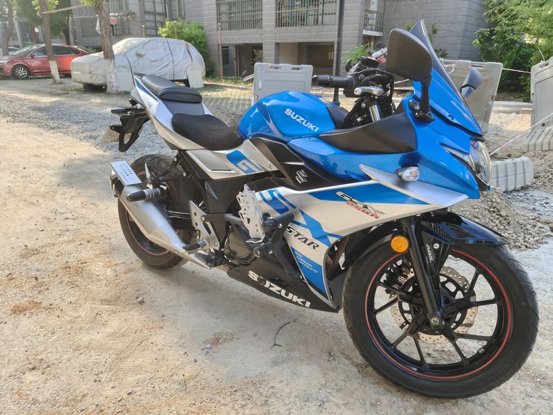 二手豪爵铃木GSX250R