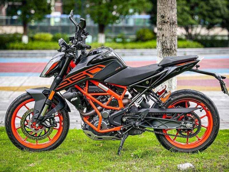 二手KTMR2R250 Duke