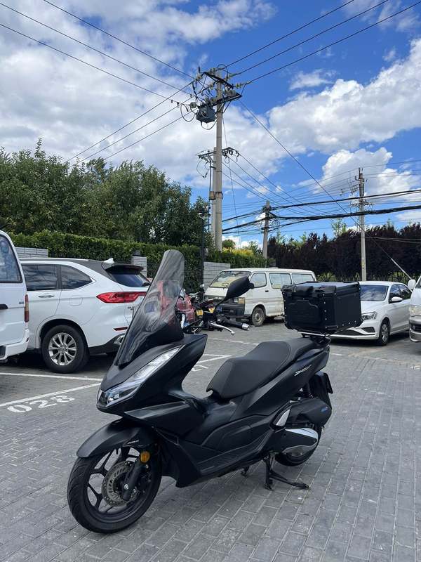 二手五羊本田PCX