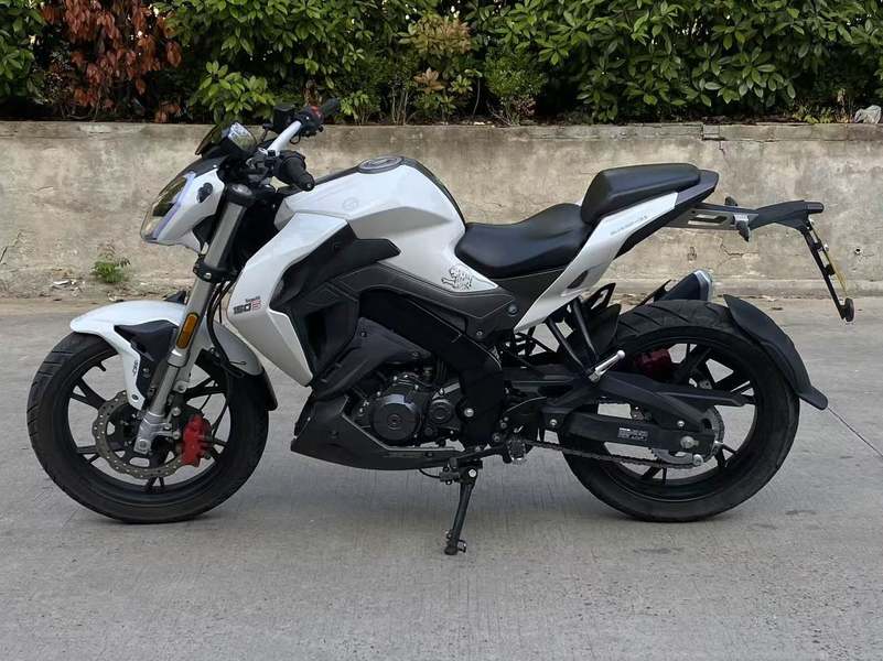 二手贝纳利小迅龙 BN150S